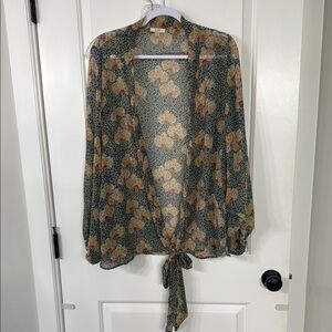 Kori Floral Tie-Front Kimono in Green and Cream